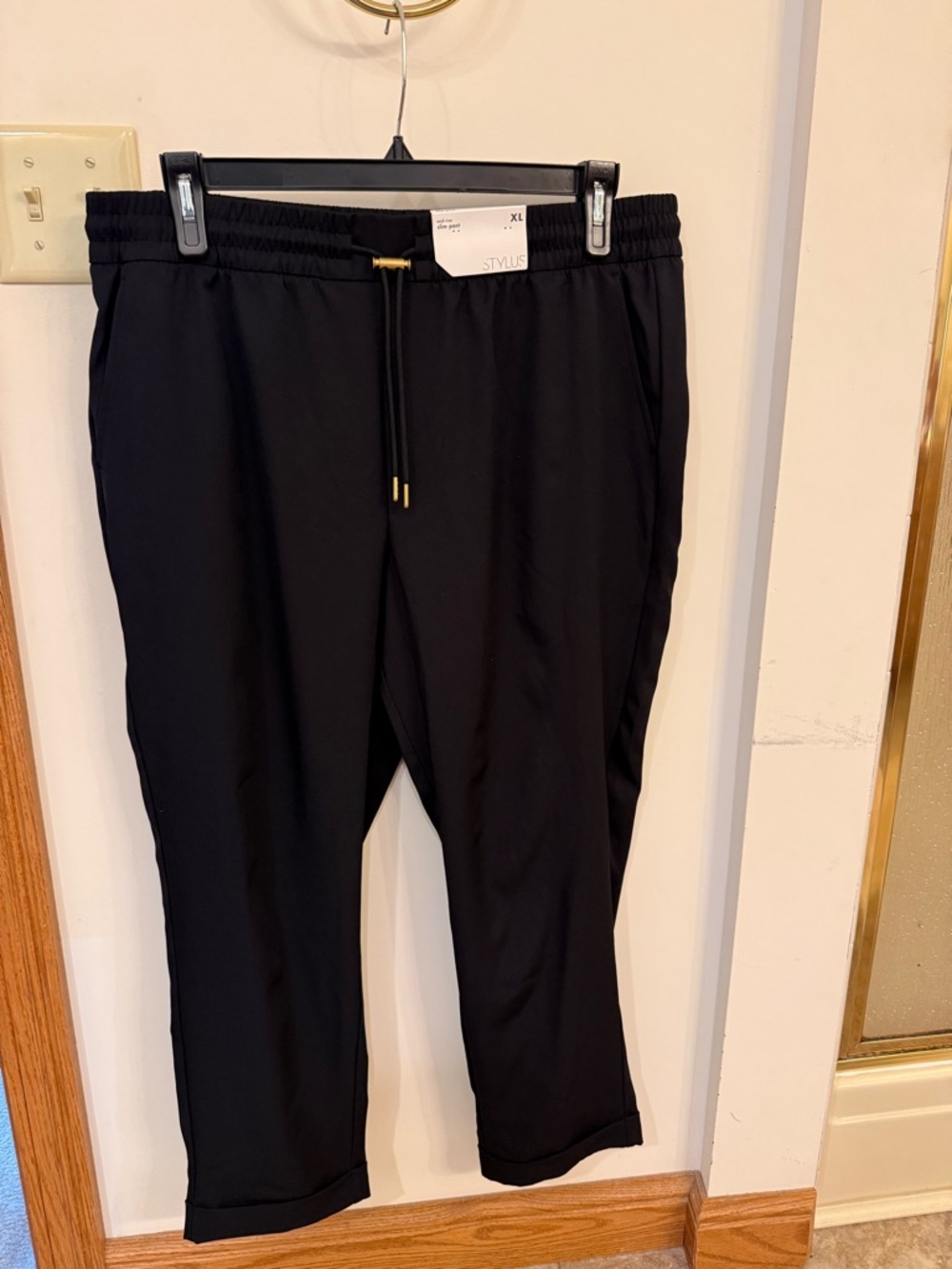 Stylus Women’s XL Black Pull On Slim Ankle Pants NWT Stretch Office Casual